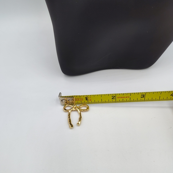NWOT Gold Bow Earrings - Picture 4 of 4